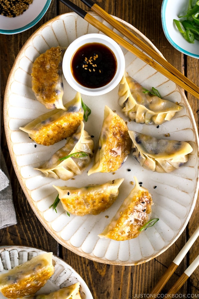 Gyoza pork "tetsujin" 6/2lb (48-50ct) USA