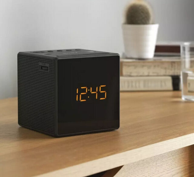 Alarm Clock Radio ipod Dock Sony ICF-C1